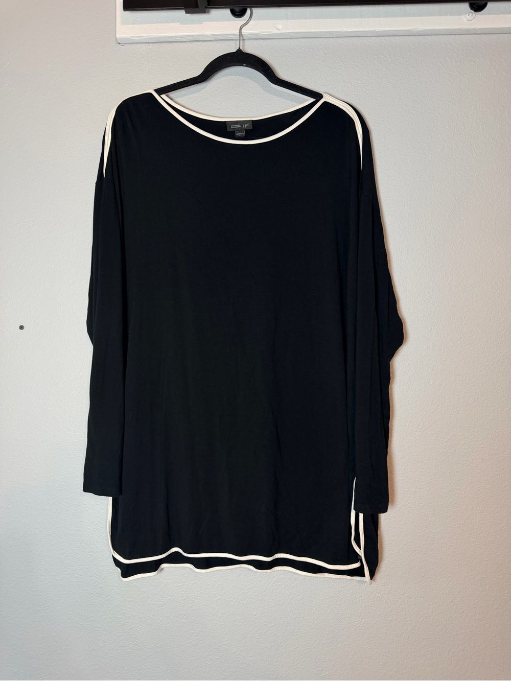 J. Jill Wearever Collection Tunic Top XL Black White Piping Minimalist Basic